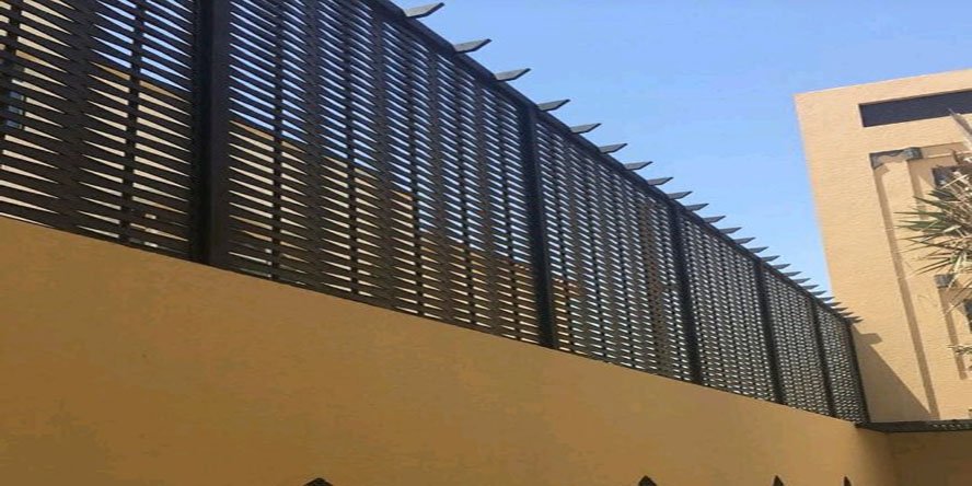 سواتر أحواش في الرياض