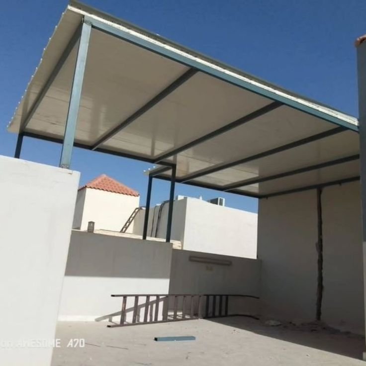 مظلات حوش ساندويتش بانل