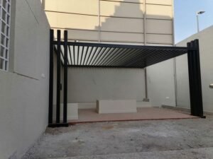 مظلات جلسات حديد