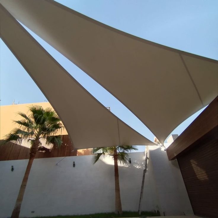 مظلات شراع